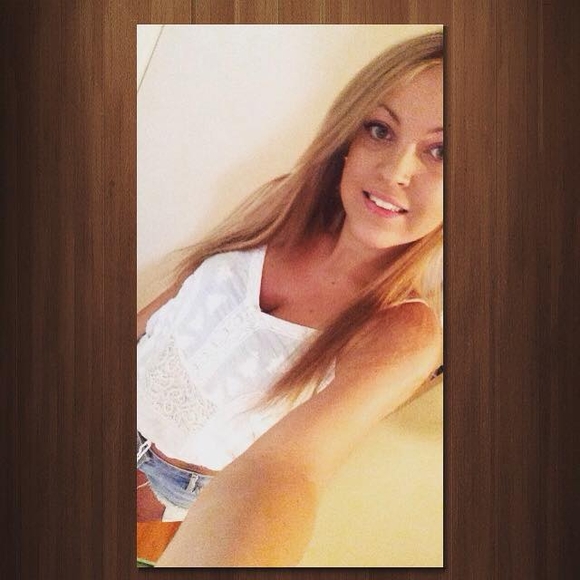 Meet your Posher, Andrea - Picture 1 of 1